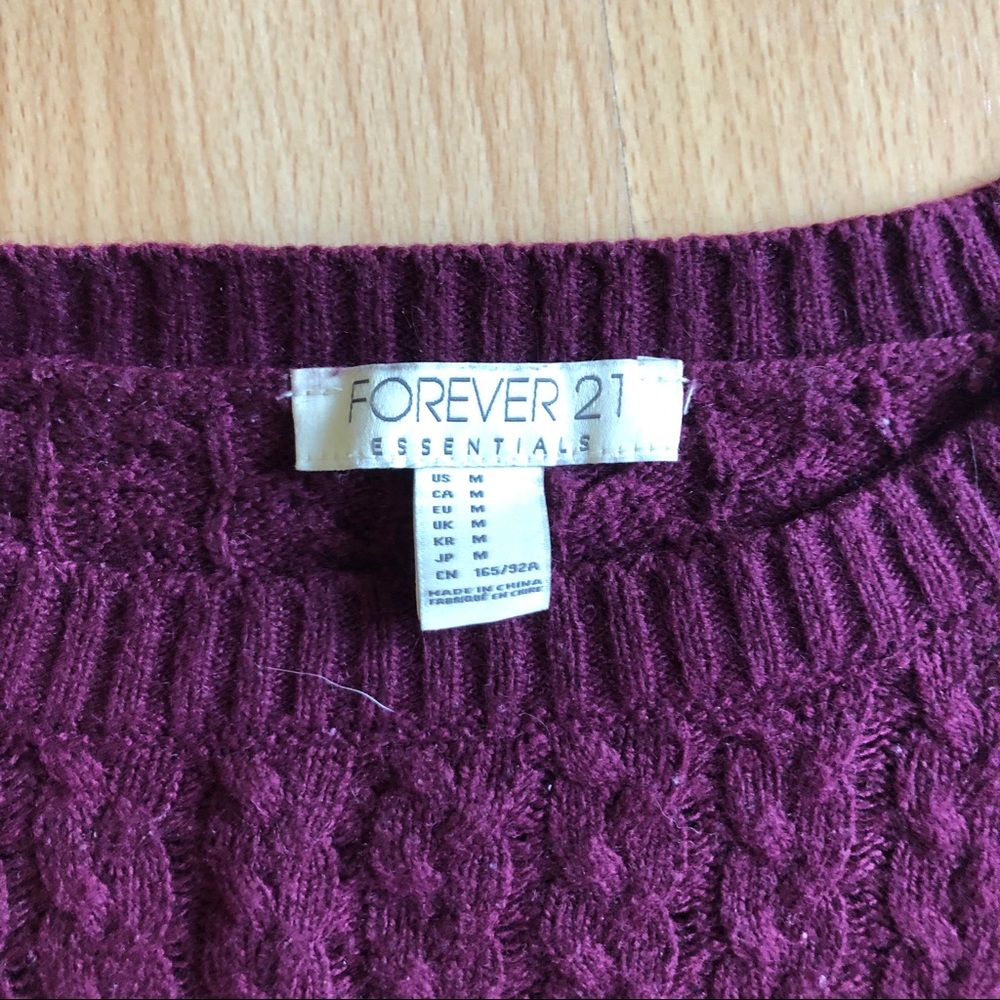 ✨ Maroon Cable-knit Sweater✨ - Picture 3 of 4